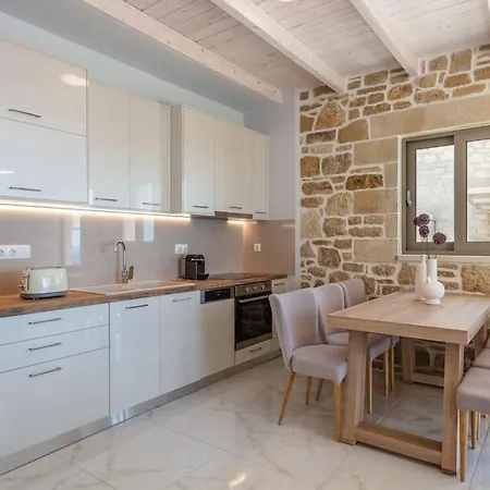 Gardenia:spectacular Views شقة